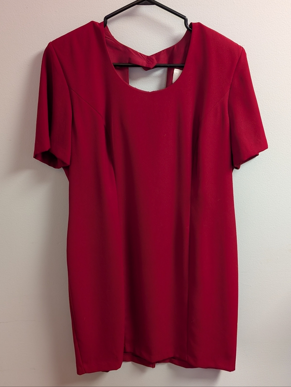 V.I Petites Red Dress With Rhinestone Button Decal, Zip Up With Shoulder Pads 16 - Picture 1 of 8